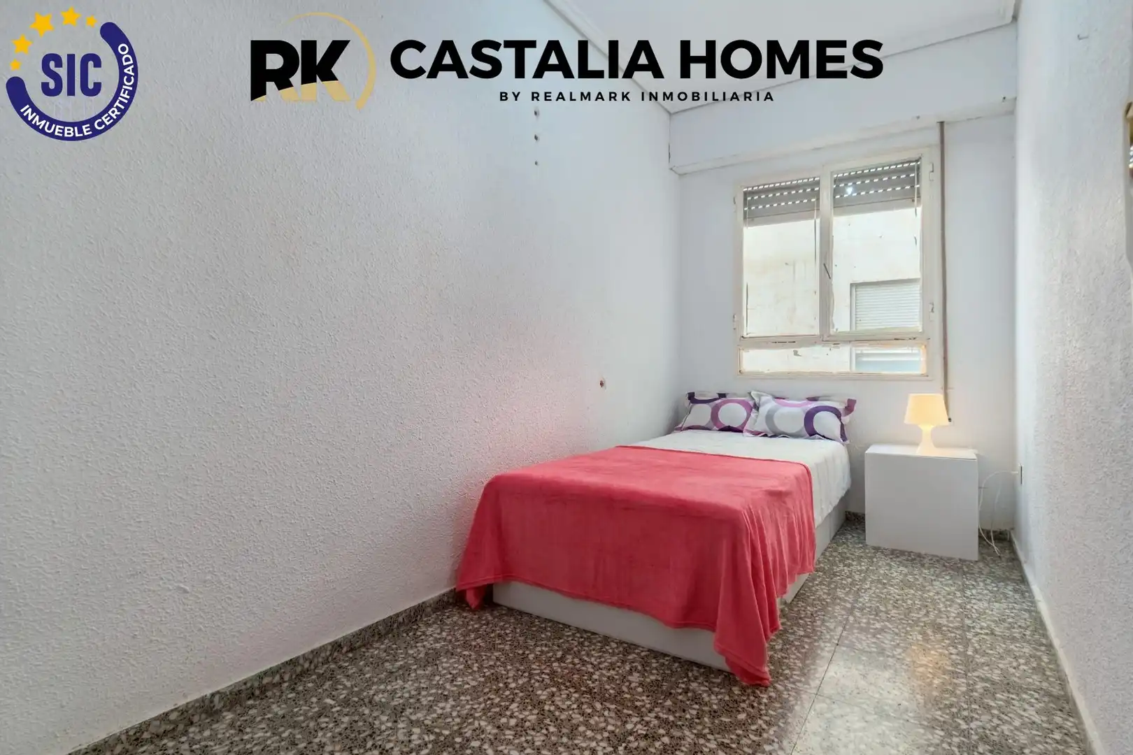 Habitación de Piso en venta en Castellón de la Plana / Castelló de la Plana con Trastero y Balcón