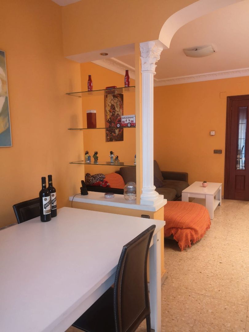 Dining room of Flat for sale in  Logroño  with Heating, Furnished and Oven
