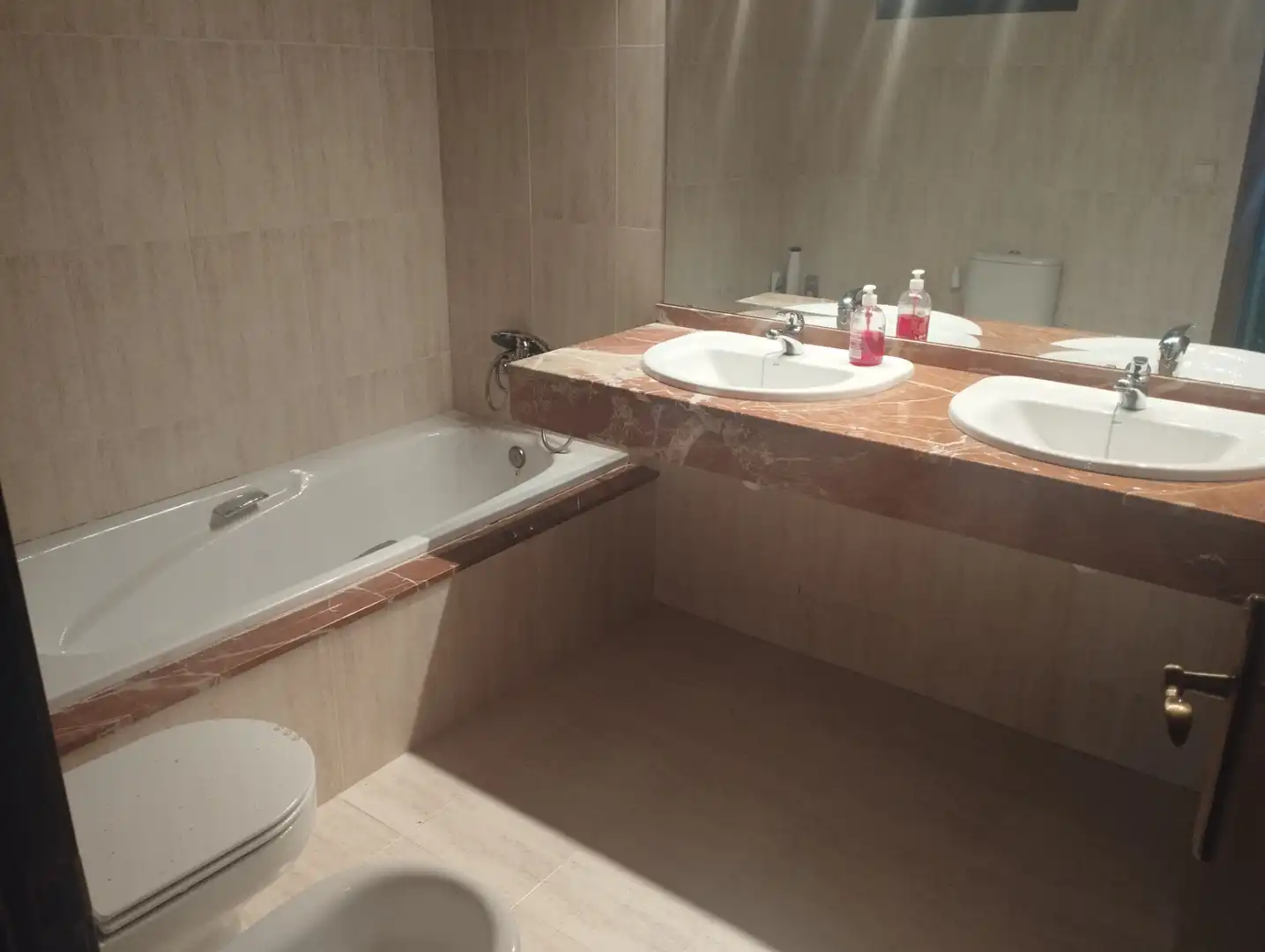 Baño de Dúplex en venta en Jaca con Aire acondicionado, Calefacción y Parquet