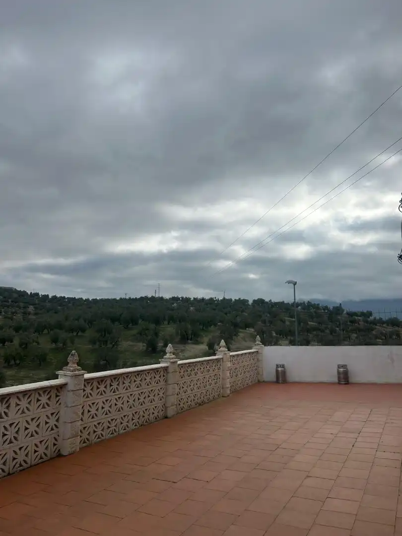 Terrassa de Casa o xalet en venda en Jaén amb Aire condicionat, Traster i Moblat