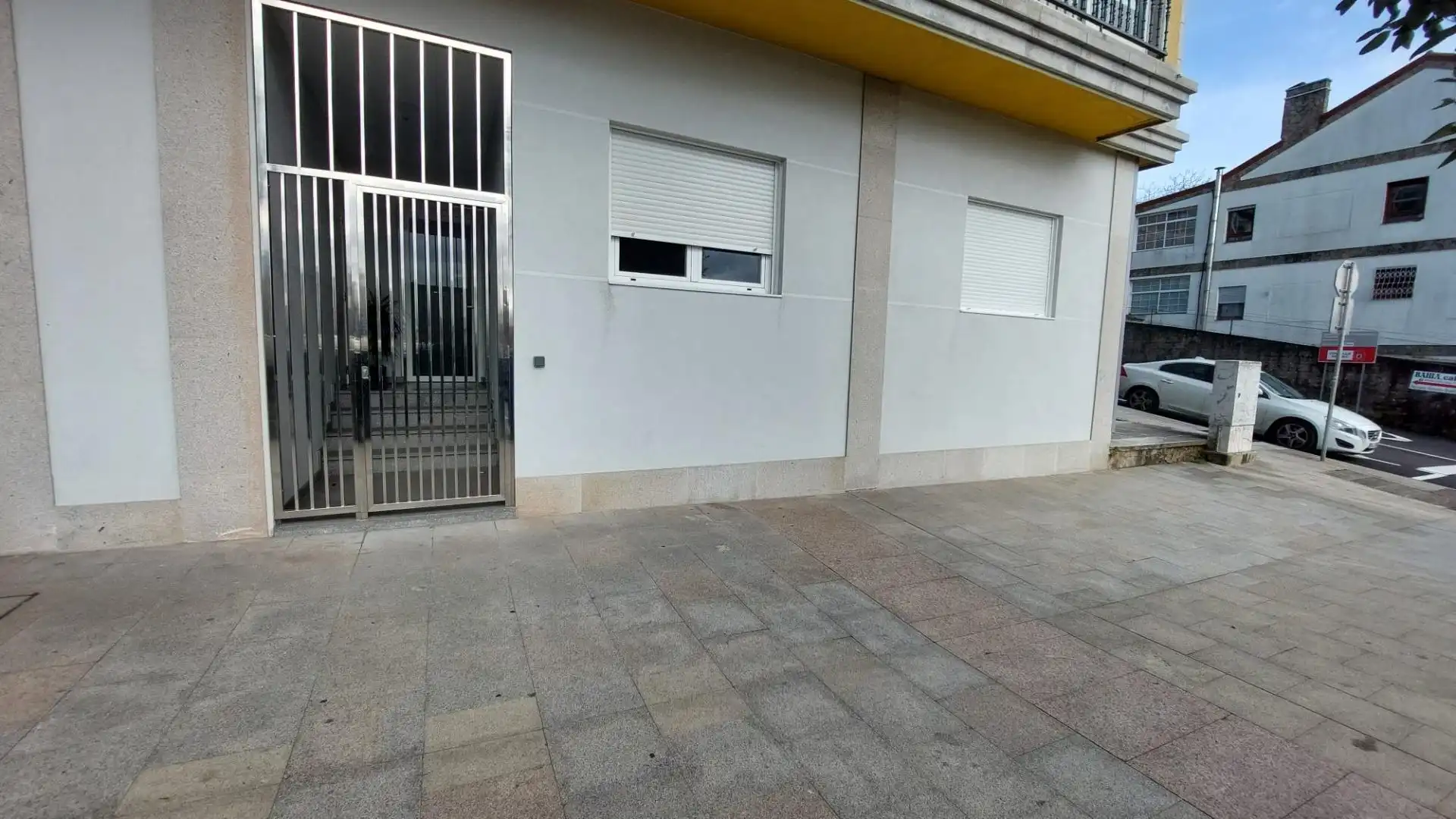 Außenansicht von Erdgeschoss zum Verkauf in Vigo 