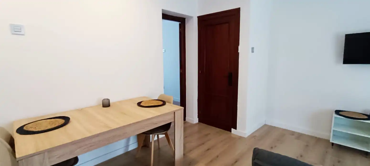 Comedor de Piso de alquiler en Carreño con Amueblado