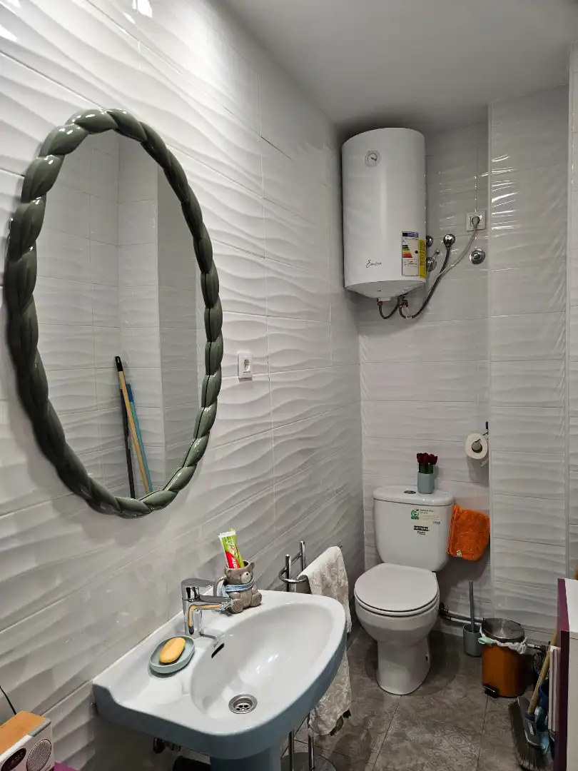 Baño de Piso en venta en Alcalá de Henares con Aire acondicionado