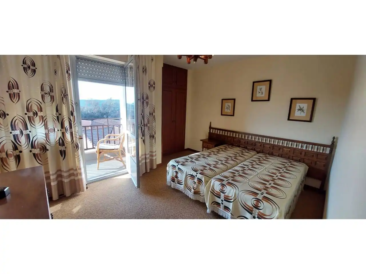 Habitación de Casa o chalet en venta en Almanza con Jardín privado, Terraza y Amueblado