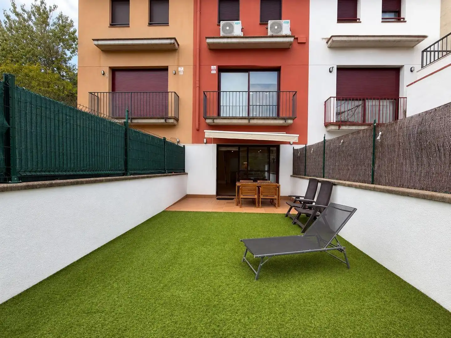 Terrassa de Casa adosada en venda en Castellar del Vallès amb Aire condicionat, Calefacció i Jardí privat