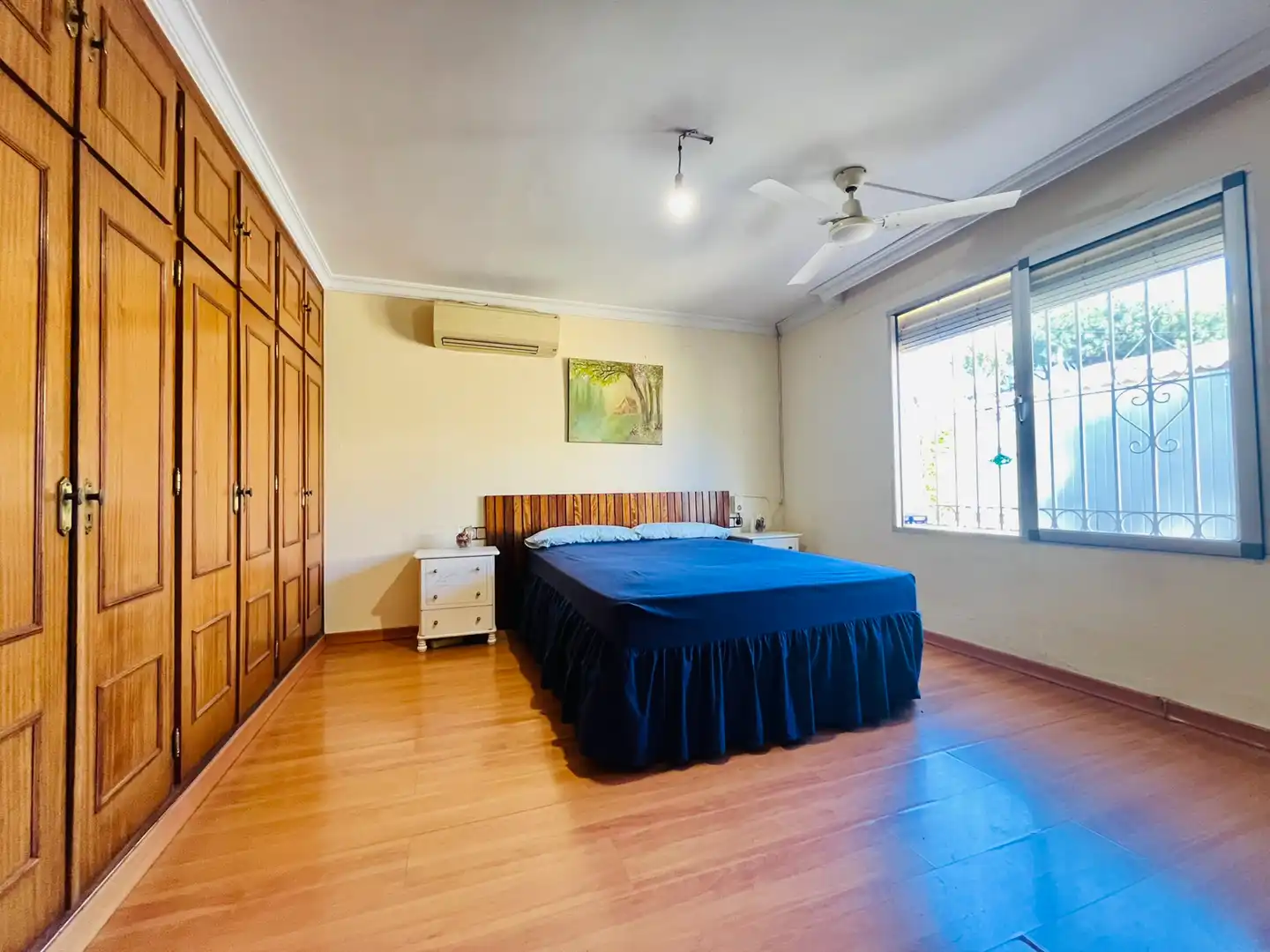 Habitación de Casa o chalet en venta en Fuengirola con Aire acondicionado, Jardín privado y Terraza