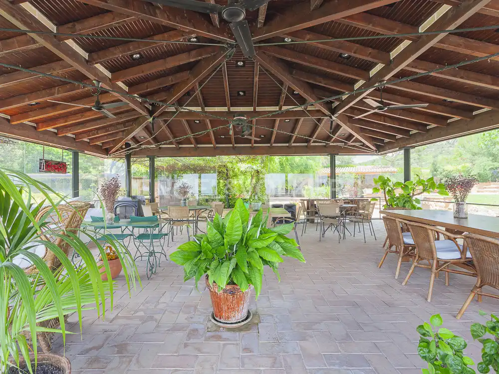 Terrasse von Gebäude zur Miete in El Bruc
