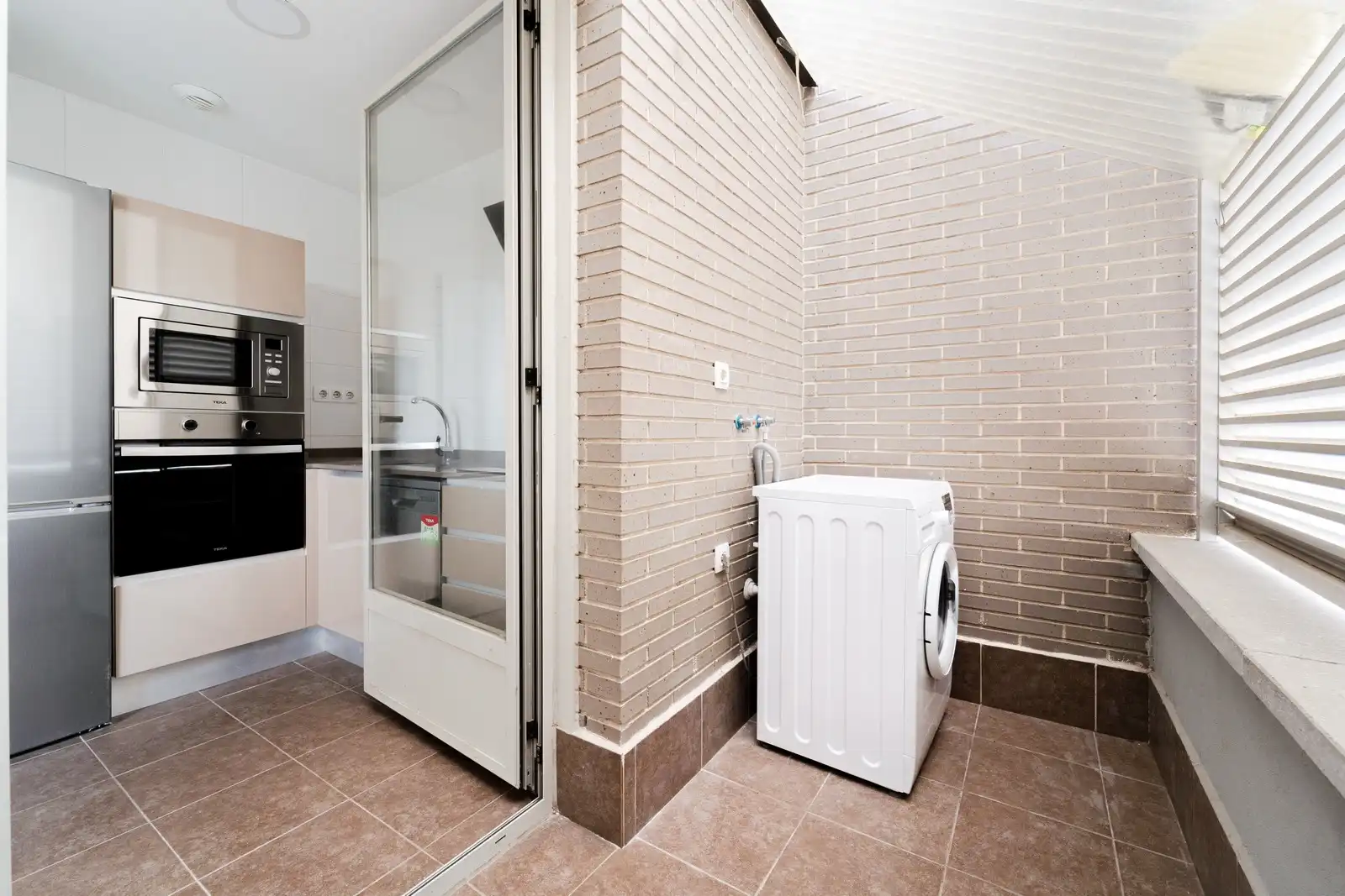 Bathroom of Flat for sale in Móstoles  with Storage room