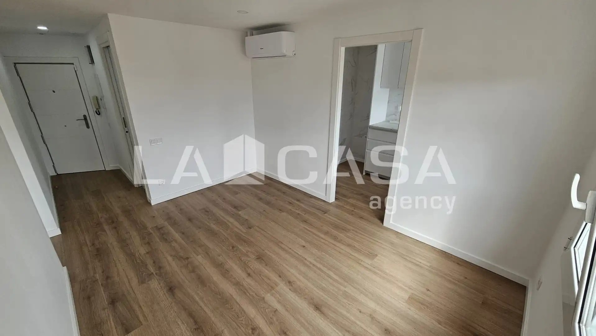Flat for sale in Santa Coloma de Gramenet