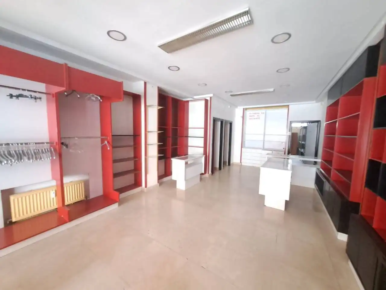 Commercial properties for sale in Burgos  with Air Conditioner