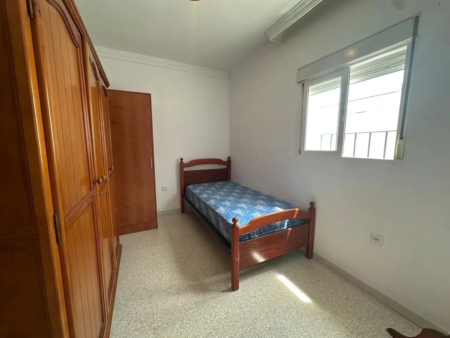 Dormitori de Casa o xalet en venda en Marchena amb Terrassa i Balcó