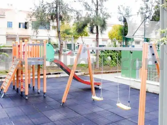 Vista exterior de Pis en venda en Jerez de la Frontera amb Aire condicionat, Terrassa i Piscina comunitària