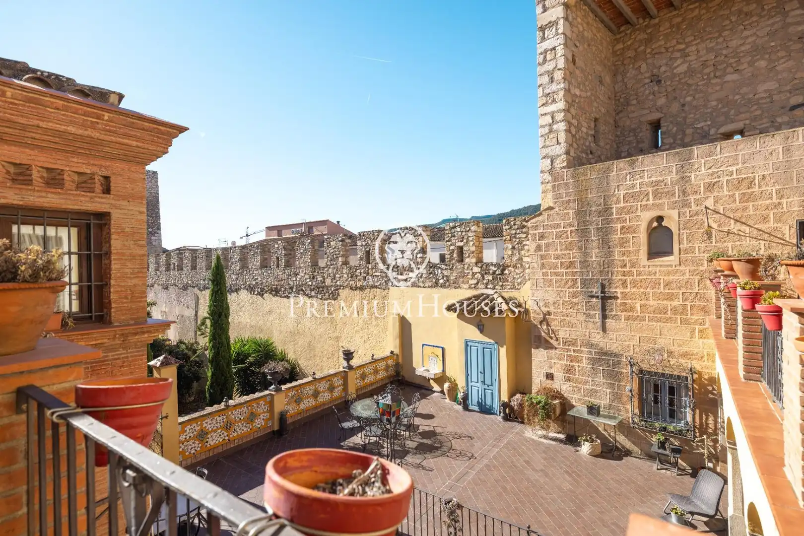 Houses for sale in Montblanc, Tarragona