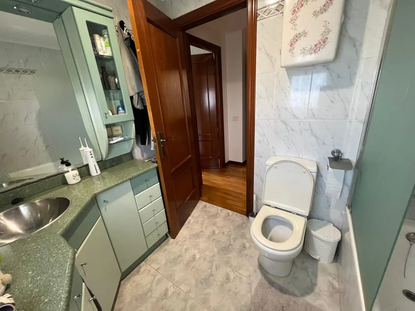 Baño de Piso en venta en  Logroño con Calefacción, Terraza y Trastero