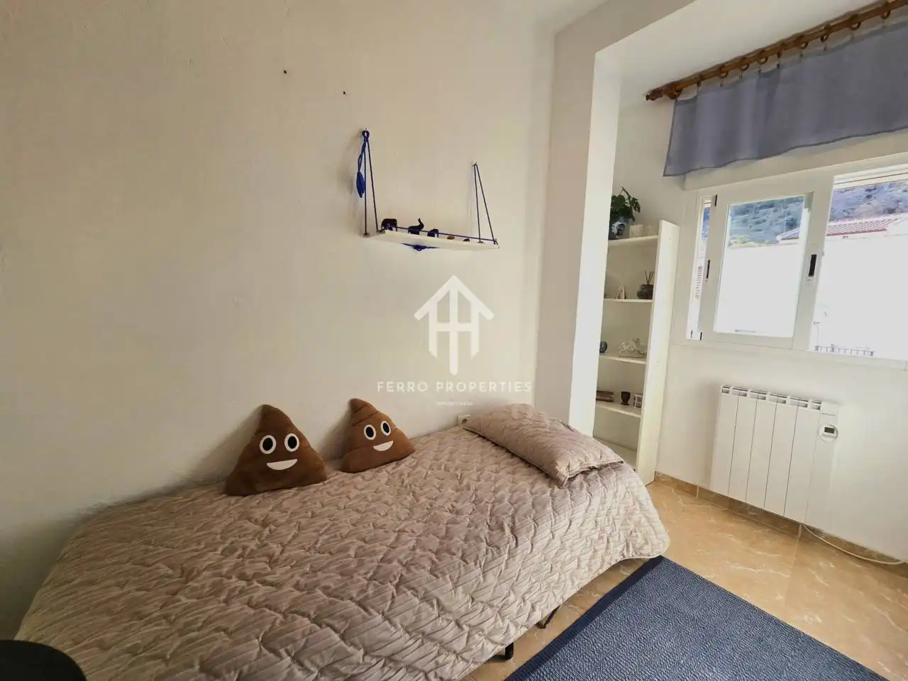 Bedroom of Flat for sale in Loja  with Air Conditioner, Heating and Furnished