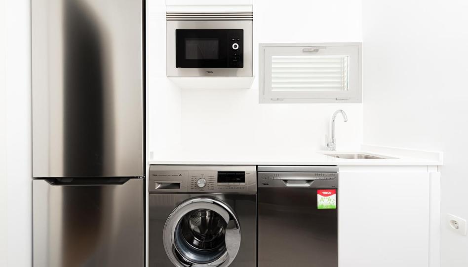 Photo 1 of Flat to rent in Vicente Morales, 2, Conde Orgaz - Piovera, Madrid