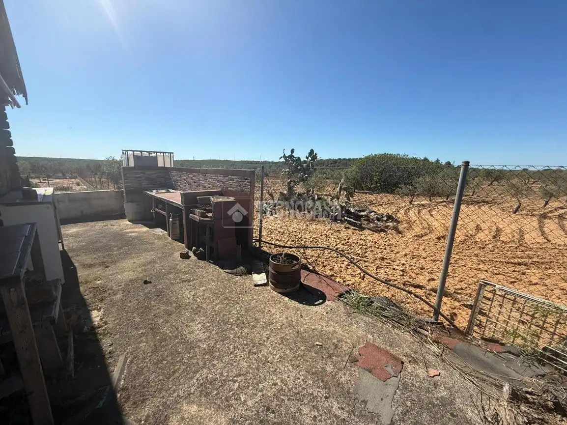 Finca rústica en venta en Arahal con Aire acondicionado y Piscina