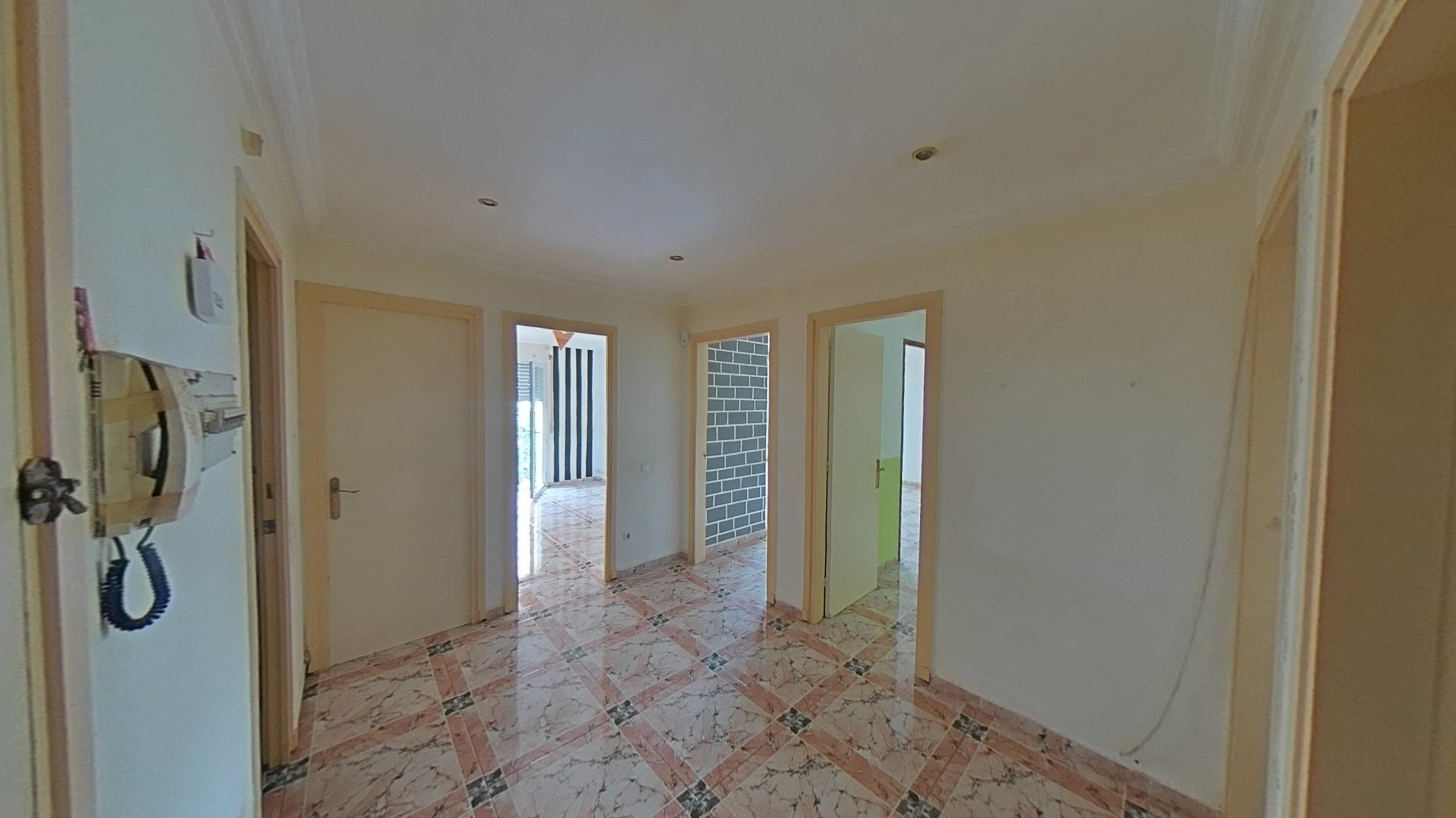 Piso en venta en L'Espluga de Francolí con Balcón