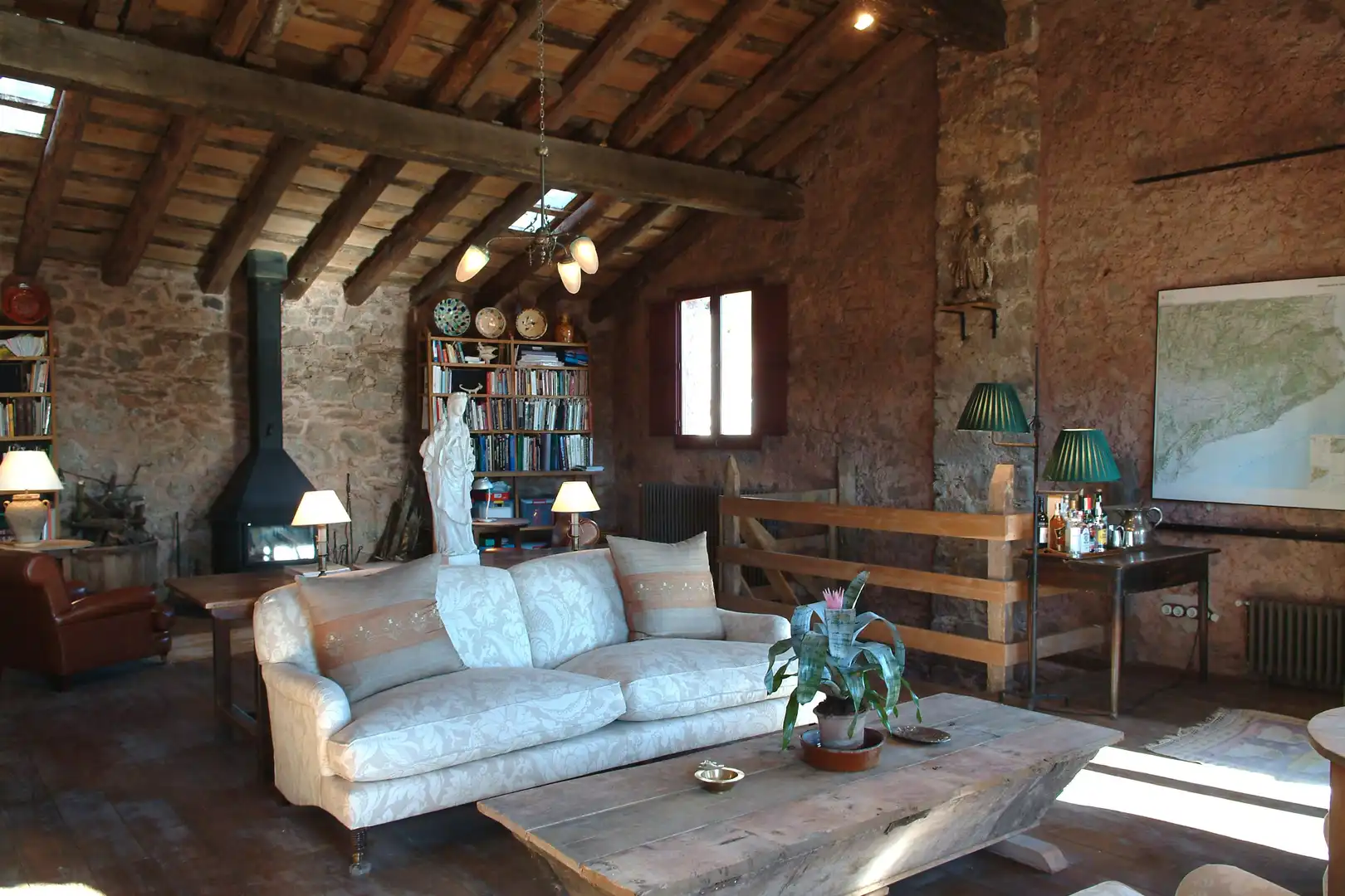 Sala de estar de Finca rústica en venta en Camprodon con Calefacción, Jardín privado y Terraza