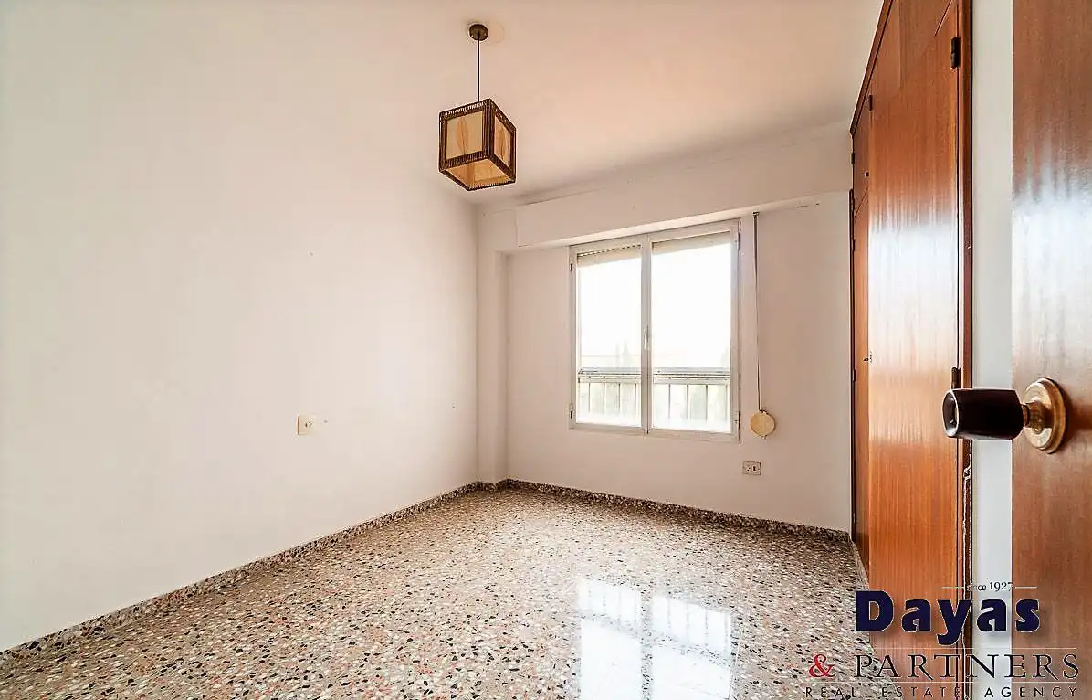 Bedroom of Buildings for sale in Torrevieja