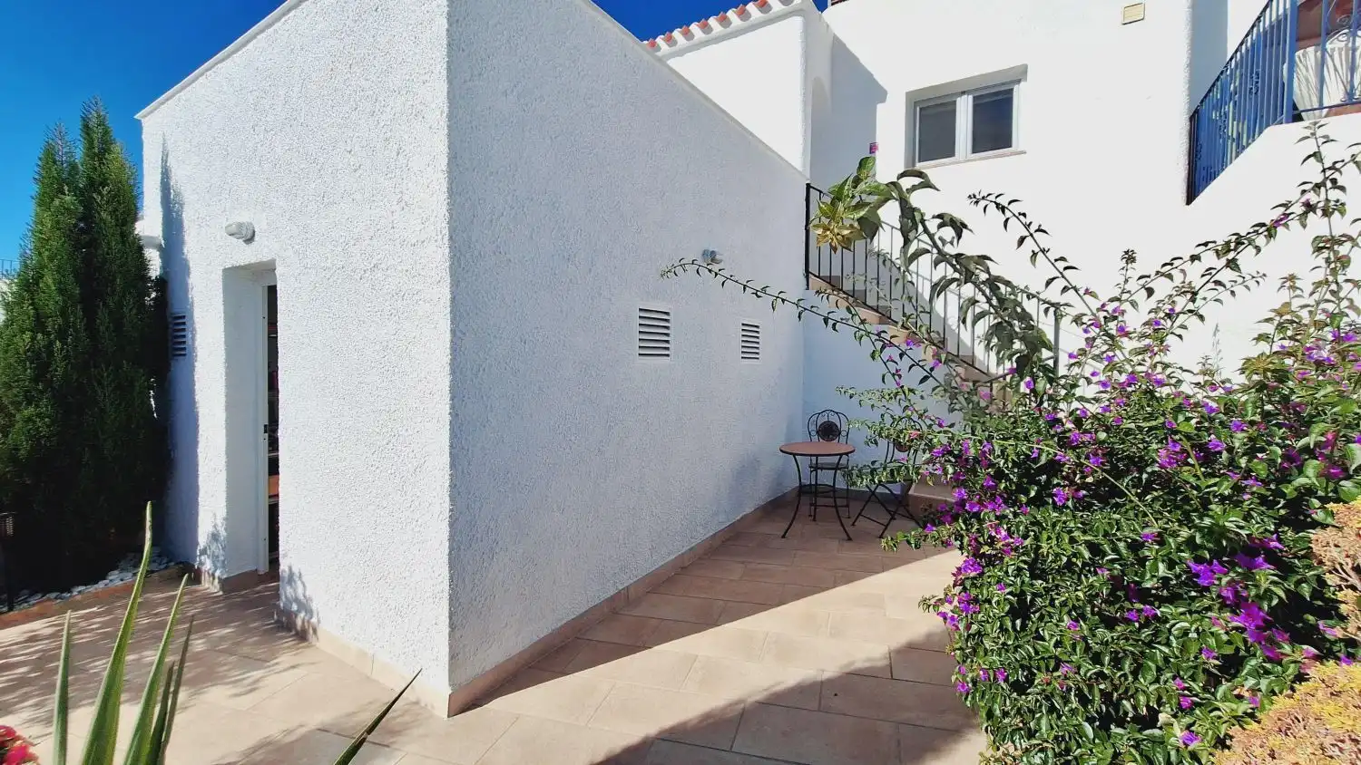 Jardí de Casa adosada en venda en Mojácar amb Aire condicionat, Terrassa i Traster