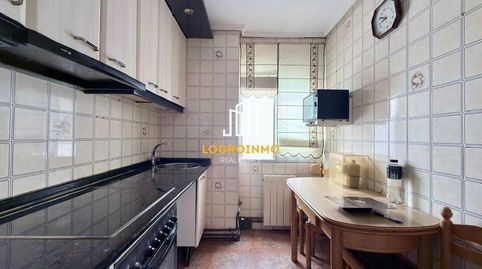 Foto 2 de Piso en venta en Gran Via, Logroño