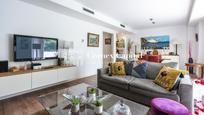 Living room of Flat for sale in  Barcelona Capital  with Air Conditioner, Terrace and Swimming Pool