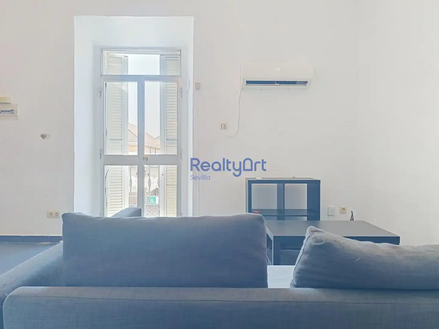 Sala de estar de Piso de alquiler en Sevilla con Aire acondicionado, Terraza y Amueblado