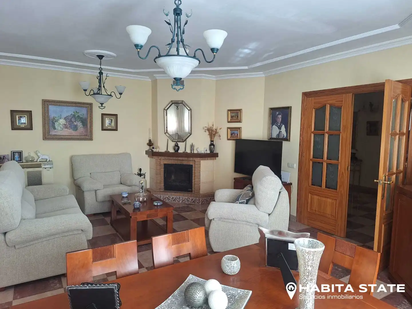 Sala d'estar de Casa o xalet en venda en Huércal de Almería amb Aire condicionat, Calefacció i Jardí privat