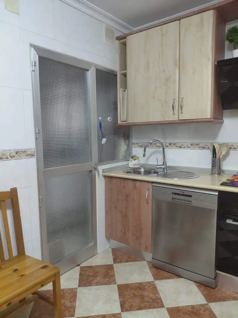 Kitchen of Flat for sale in Sevilla  with Air Conditioner, Heating and Terrace