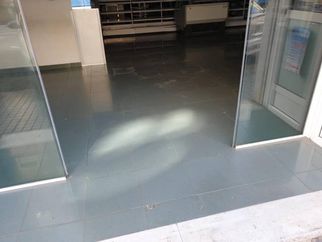 Local comercial en Alquiler en Las Trescientas - San Francisco - Ciudad Vergel