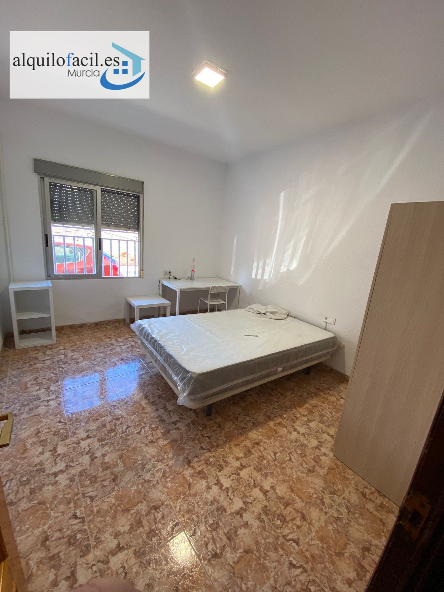Dormitori de Casa o xalet per a compartir en  Murcia Capital amb Aire condicionat, Moblat i Forn