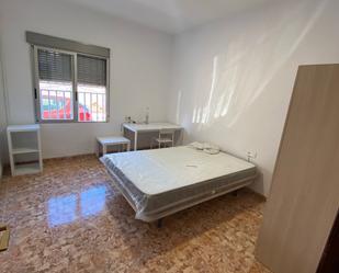 Dormitori de Casa o xalet per a compartir en  Murcia Capital amb Aire condicionat