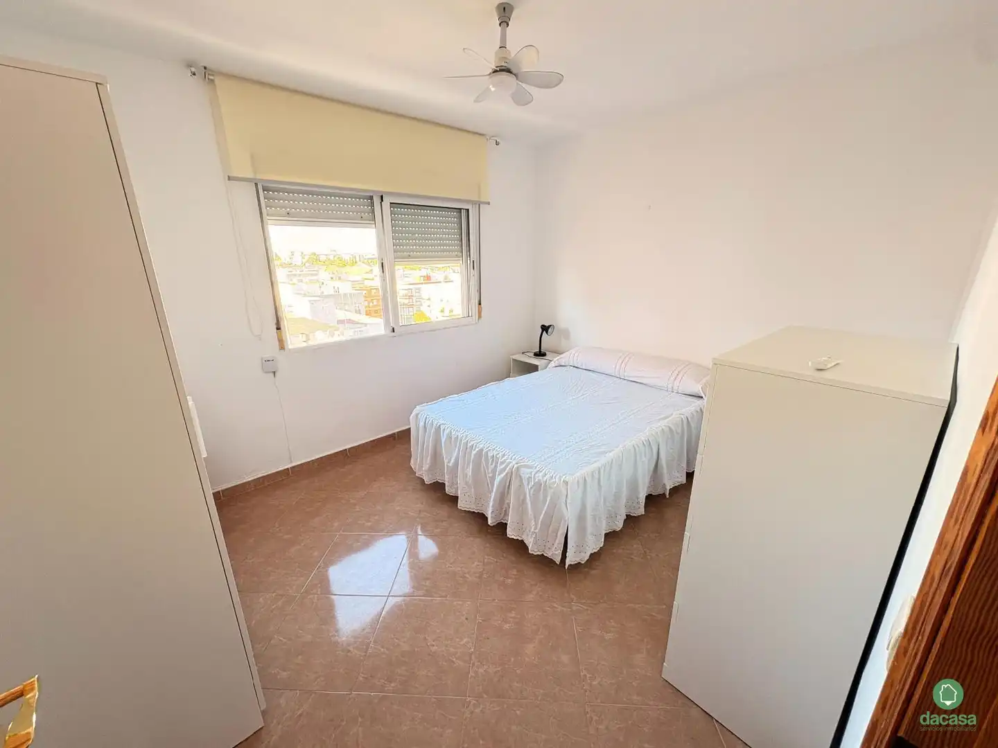 Habitación de Piso en venta en Huelva con Terraza y Balcón