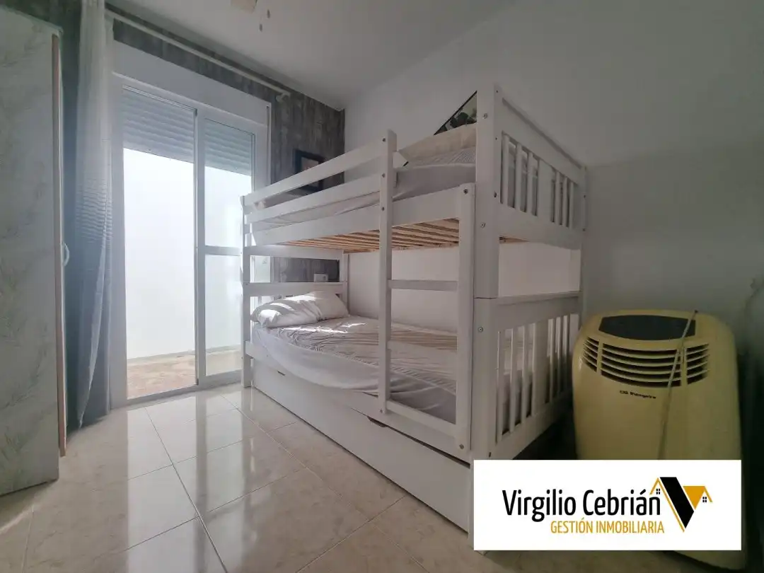 Habitación de Piso en venta en Chipiona con Aire acondicionado y Calefacción