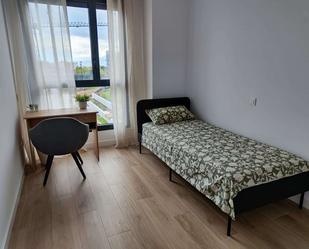 Bedroom of Flat to share in Alcalá de Henares  with Air Conditioner and Terrace