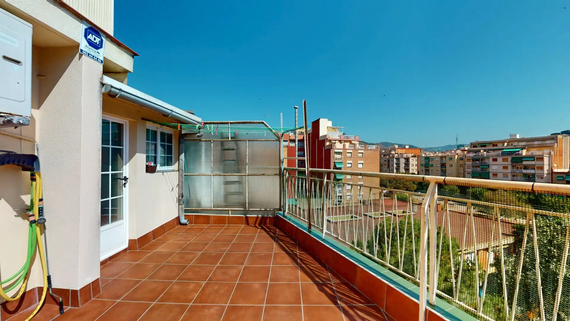Terrassa de Àtic en venda en L'Hospitalet de Llobregat amb Aire condicionat, Terrassa i Traster