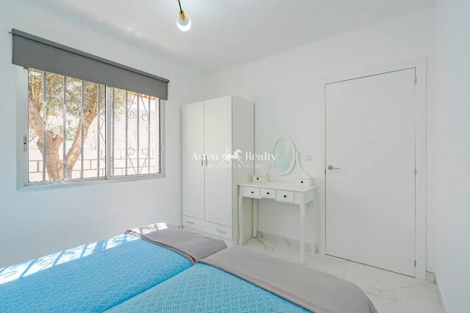 Dormitori de Casa o xalet en venda en Adeje amb Aire condicionat, Terrassa i Traster