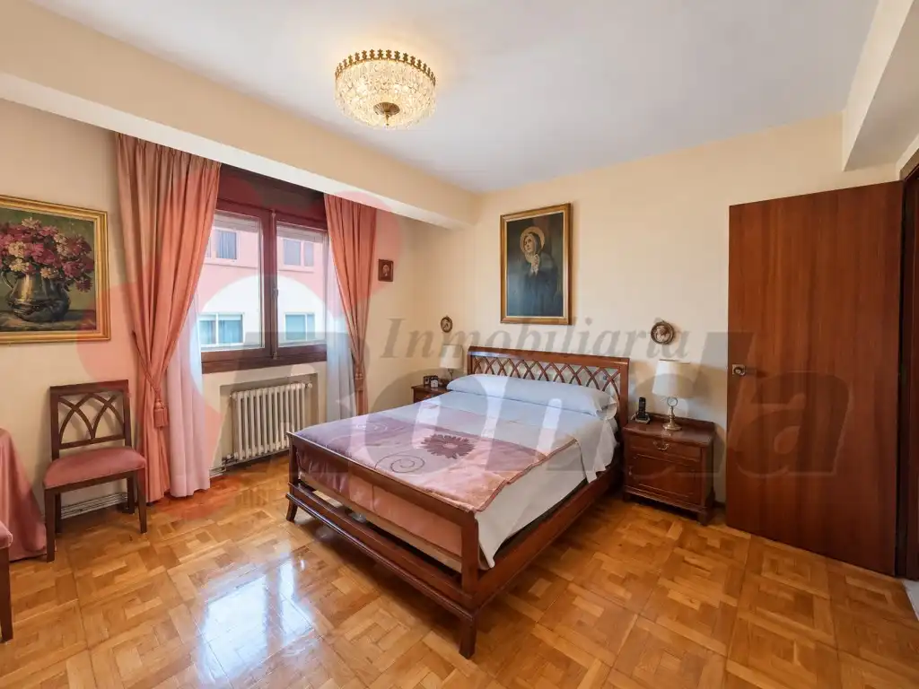 Habitación de Piso en venta en San Roque - As Fontiñas