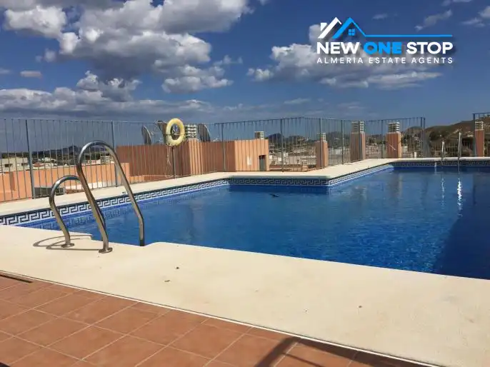 Piscina de Apartament en venda en Turre amb Aire condicionat, Calefacció i Moblat