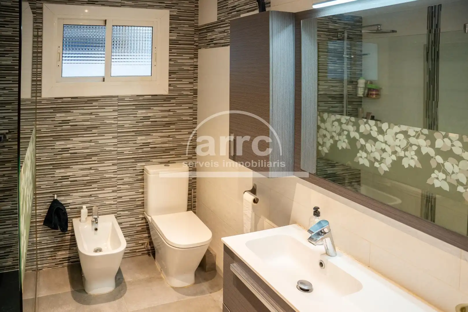 Baño de Piso en venta en Teià con Aire acondicionado, Terraza y Balcón