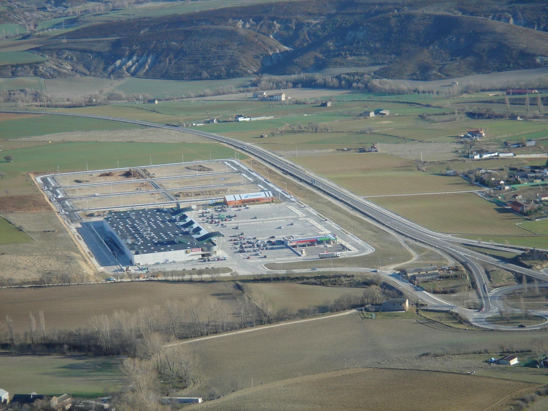 Parking de Terreno industrial en venta en Jaca