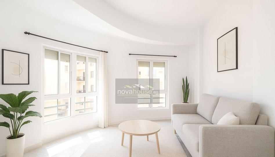 Foto 1 de Pis en venda a Calle Arquitecto Gonzalez Edo, La Trinidad, Málaga