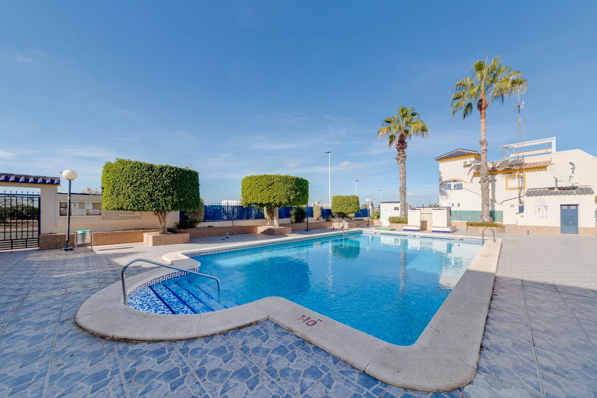Swimming pool of House or chalet for sale in Torrevieja  with Furnished and Community pool