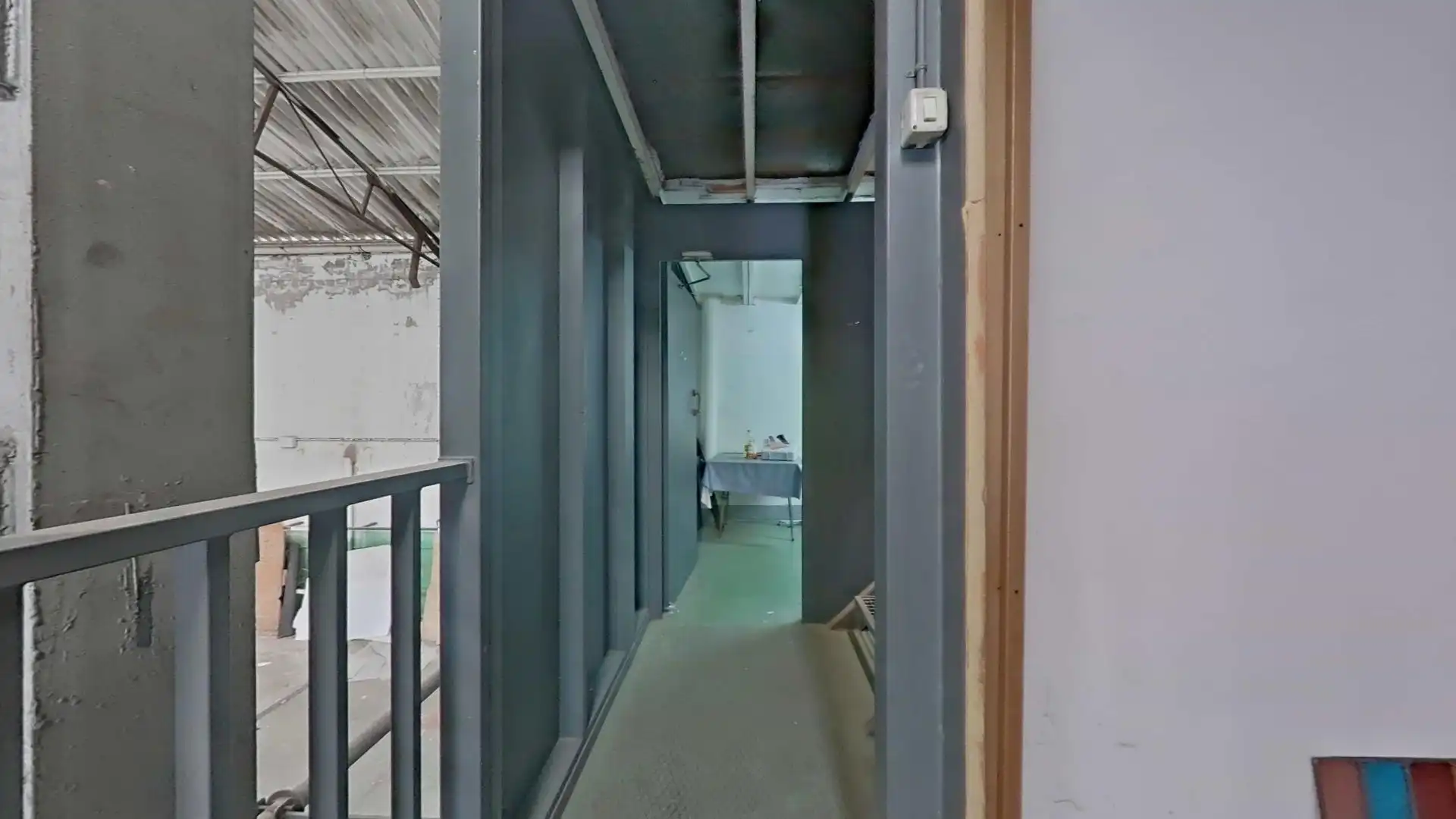 Nave industrial de alquiler en Ripollet