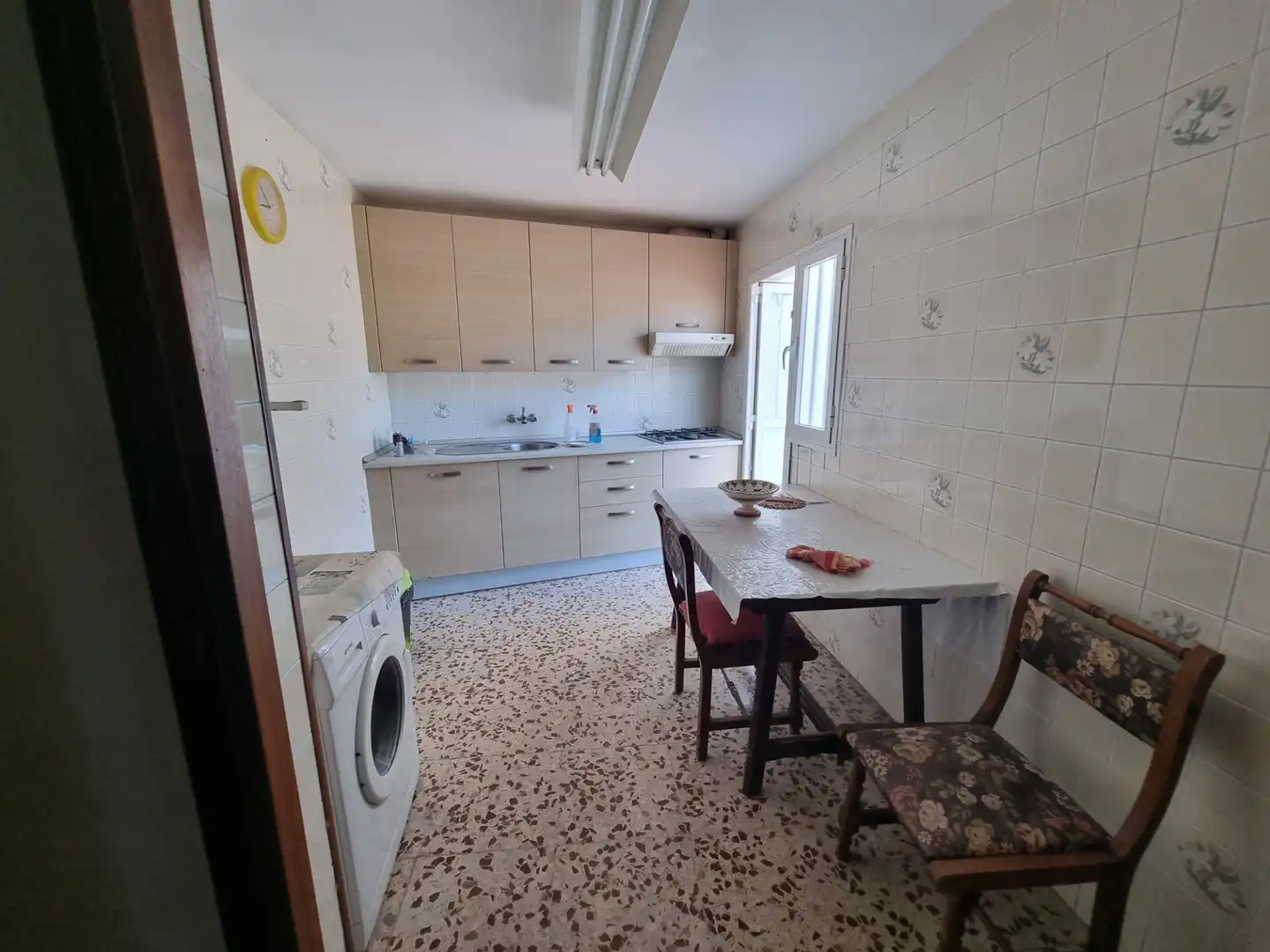 Cuina de Casa o xalet en venda en Almería amb Jardí privat, Terrassa i Moblat