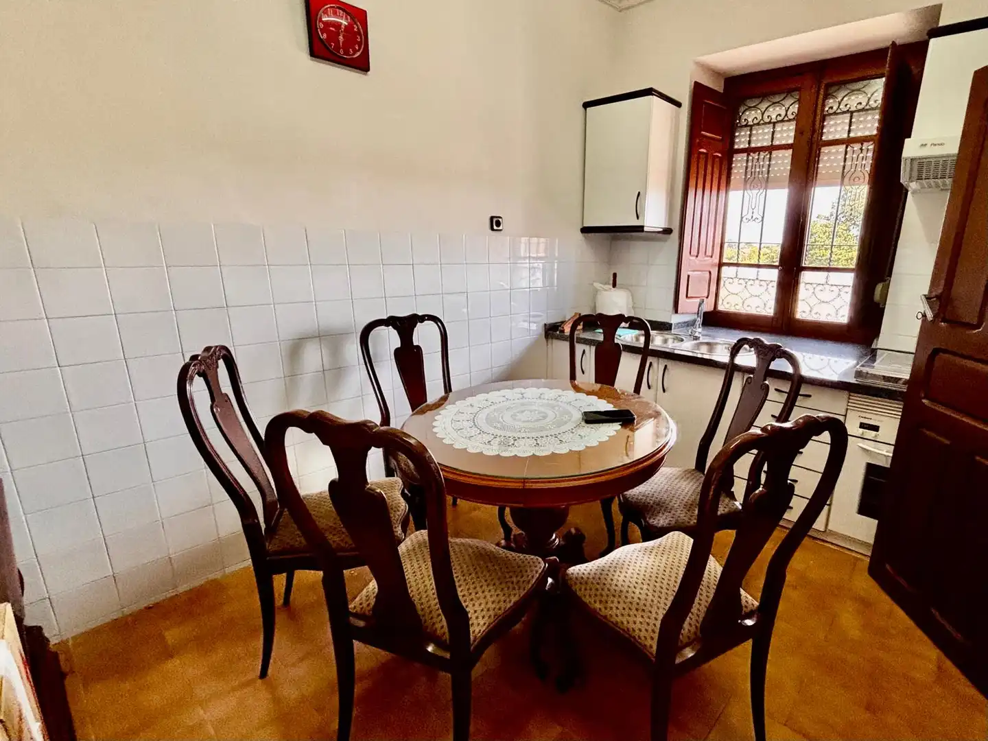 Casa con terraza en venta en Destriana, imagen 2