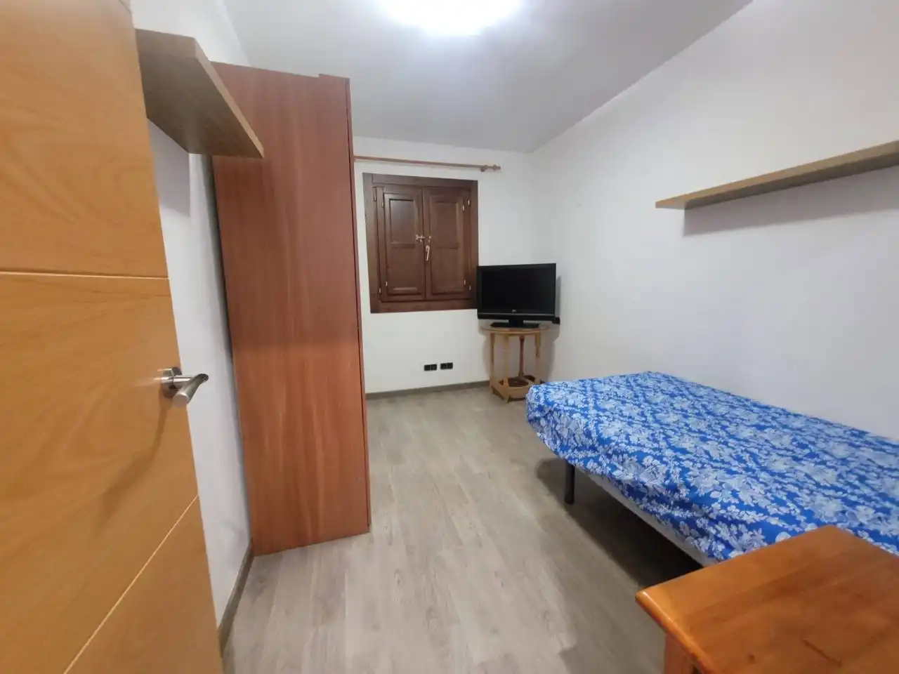Piso con ascensor en venta en Baza, imagen 5