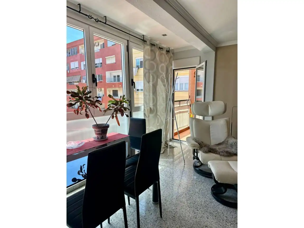 Flat with terrace for sale in Calle Godofredo Ros, imagen 9