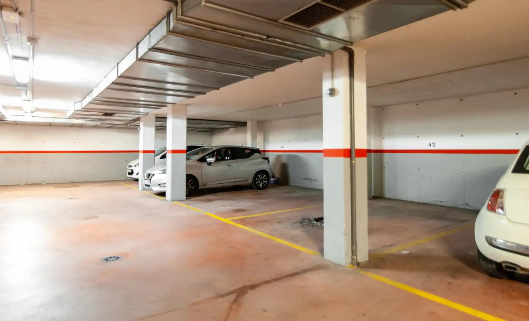 Parking de Ático en venta en Vilafranca del Penedès con Aire acondicionado, Calefacción y Parquet